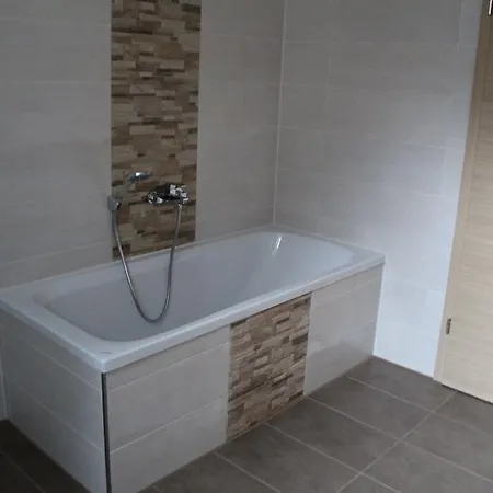 包括厨房的法尔维格公寓 * 巴特什博