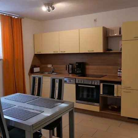 公寓 包括厨房的法尔维格公寓 *